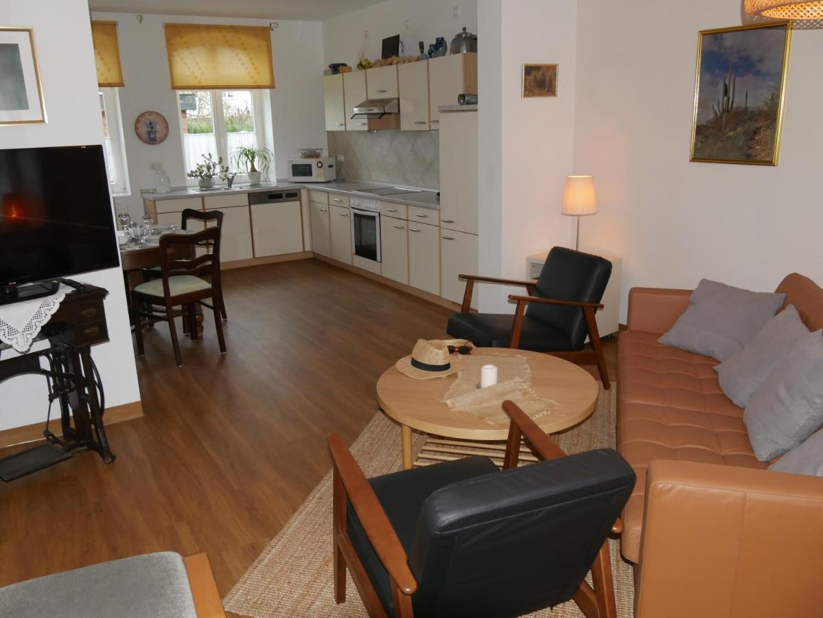 Lindenhof Wohnung 2, Erdgeschoss Vipperow エクステリア 写真