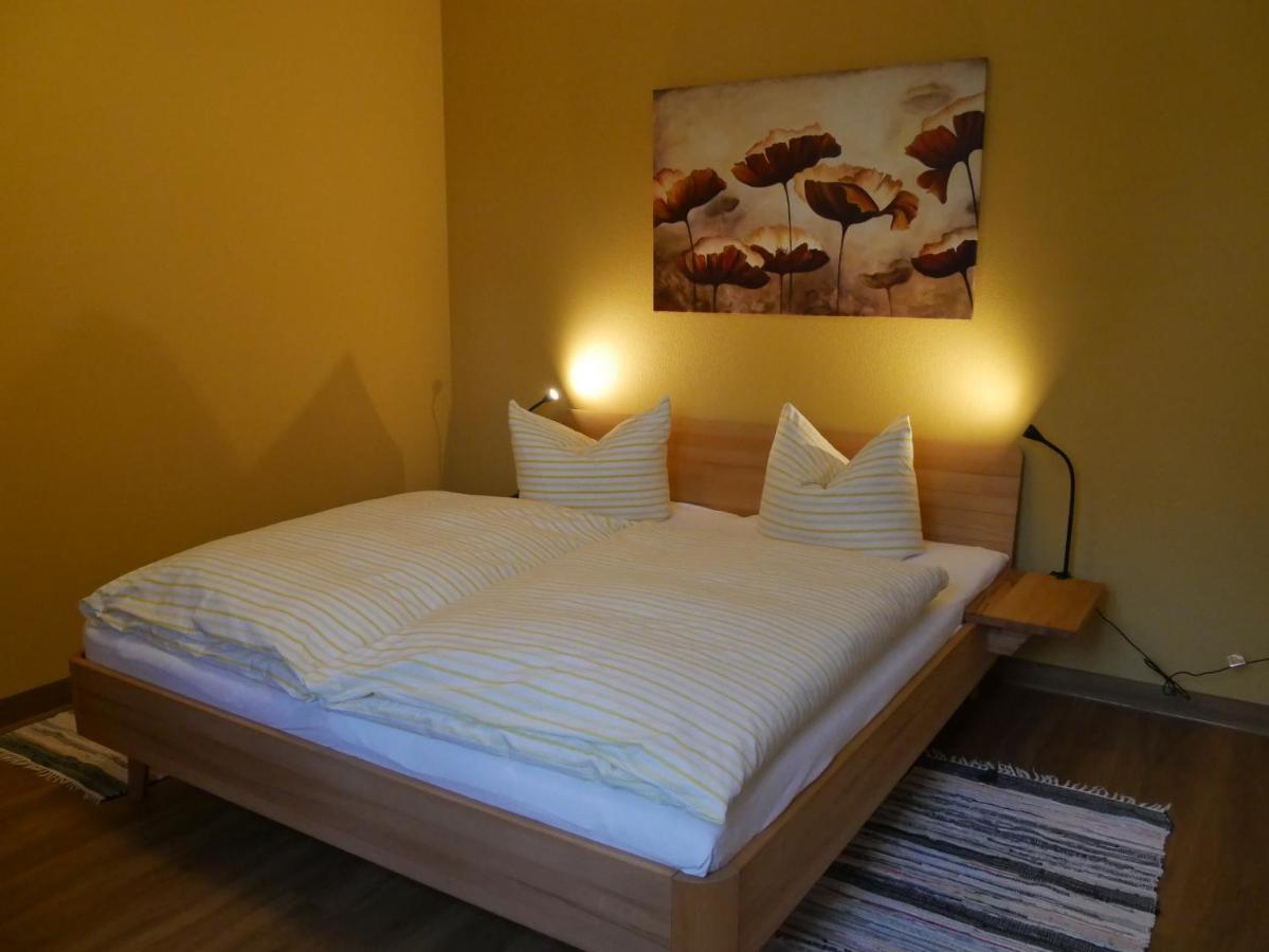 Lindenhof Wohnung 2, Erdgeschoss Vipperow エクステリア 写真