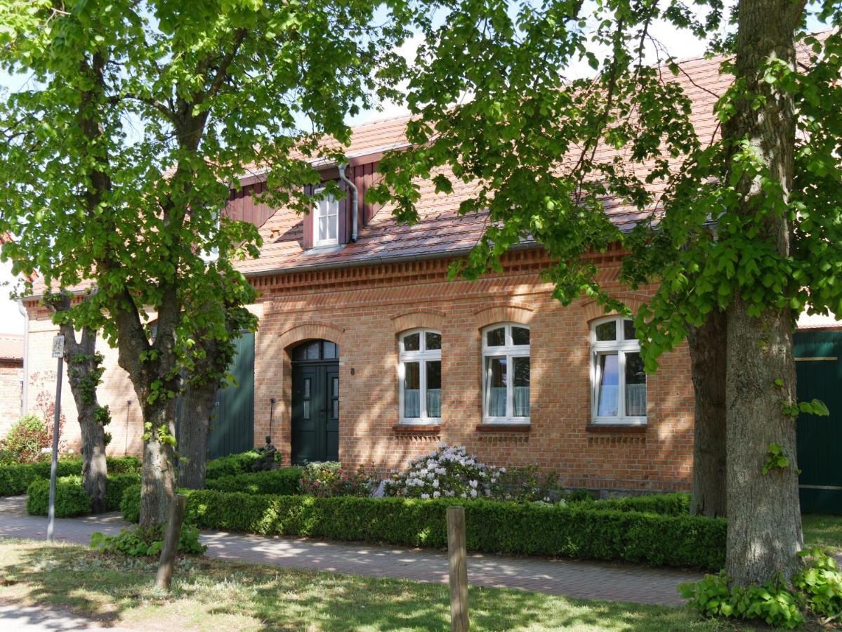 Lindenhof Wohnung 2, Erdgeschoss Vipperow エクステリア 写真